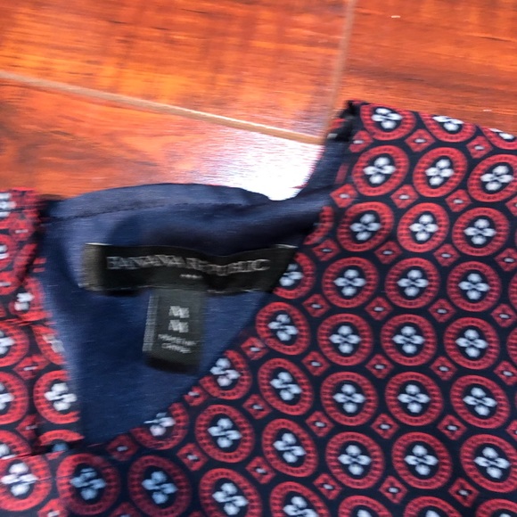 Bundle/ Sale. 4 Tops - 40$. - Picture 3 of 5